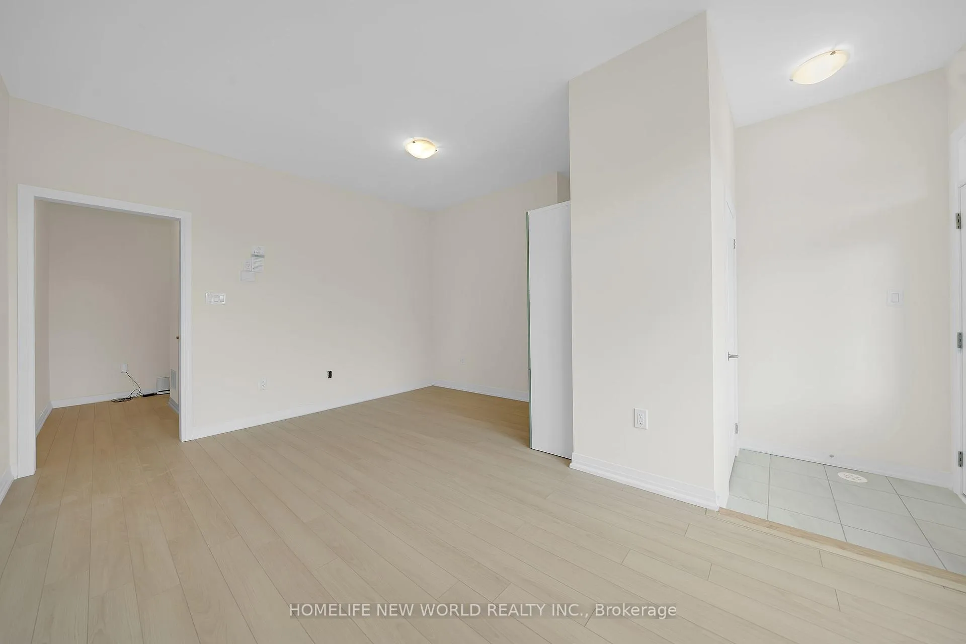 Photo 3 of 107 Carneros Way, Markham, Cedar Grove — HOMEH