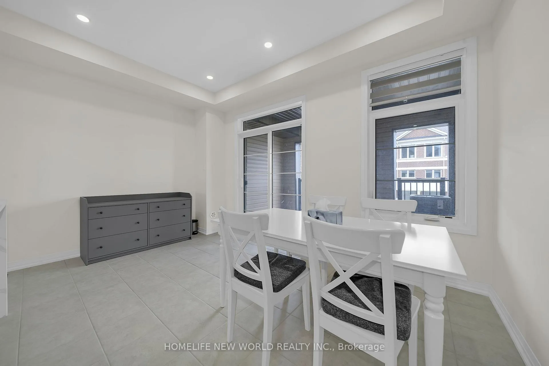 Photo 8 of 107 Carneros Way, Markham, Cedar Grove — HOMEH
