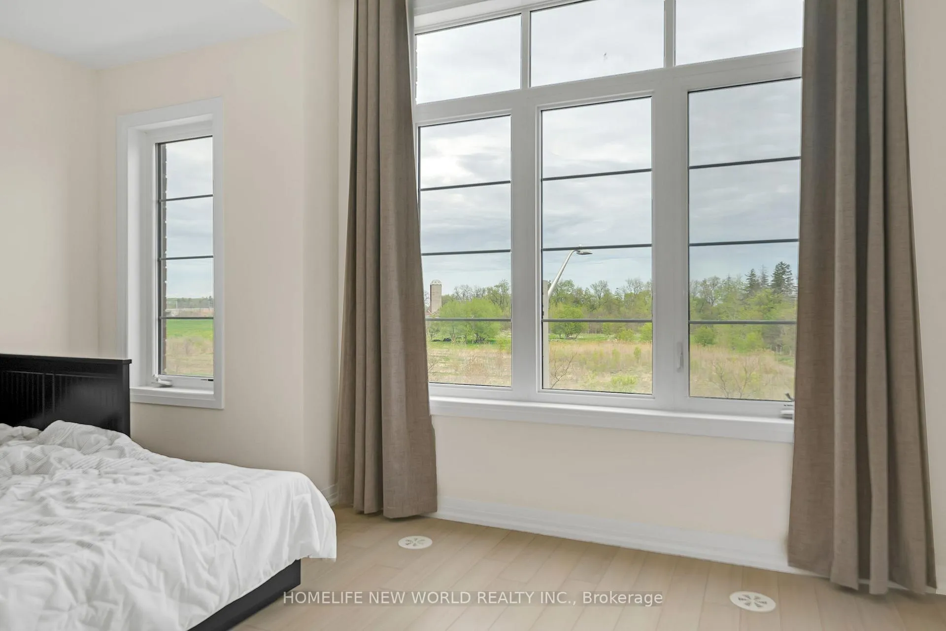 Photo 12 of 107 Carneros Way, Markham, Cedar Grove — HOMEH