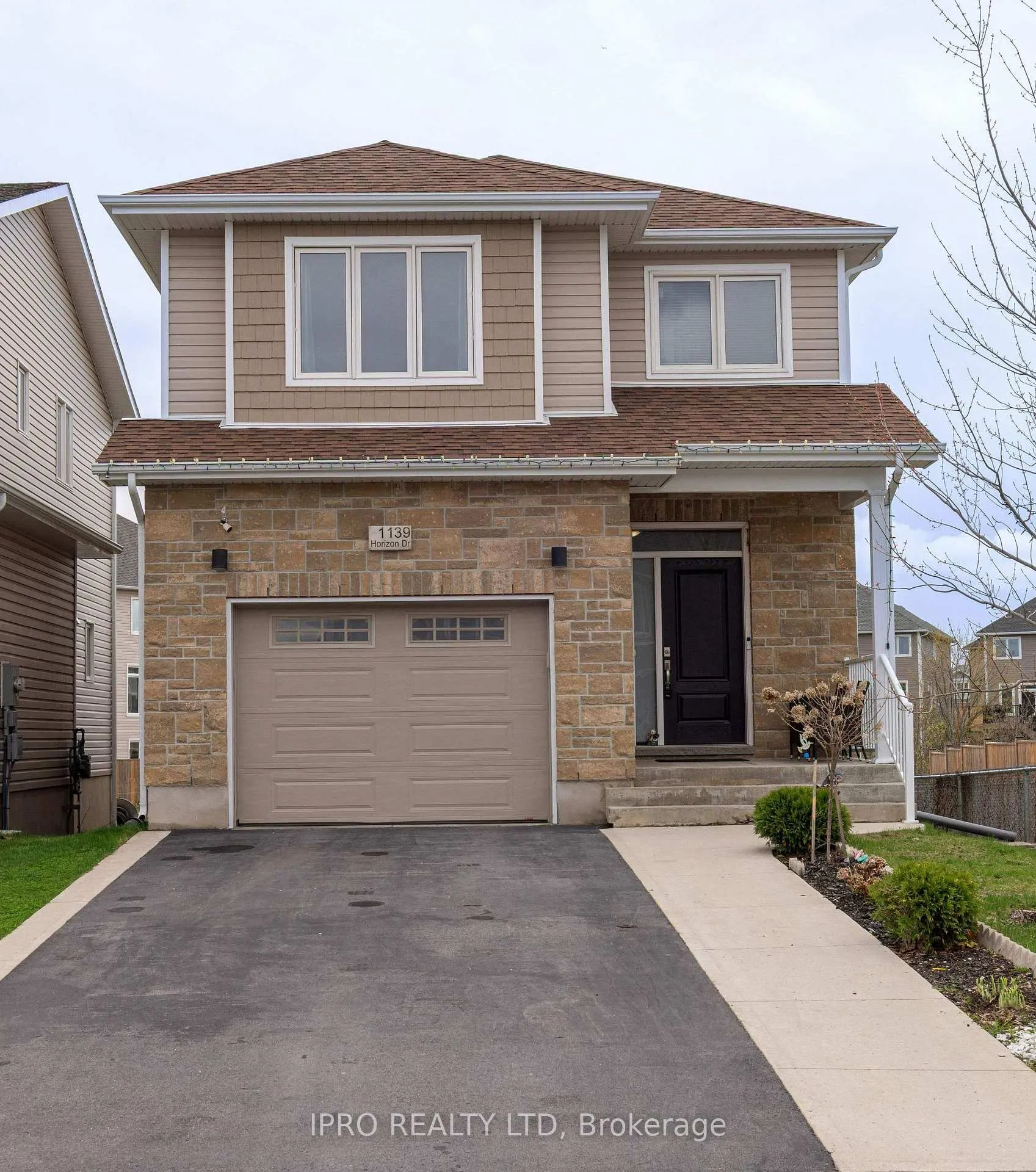 Photo 2 of 1139 Horizon Drive, Kingston — HOMEH