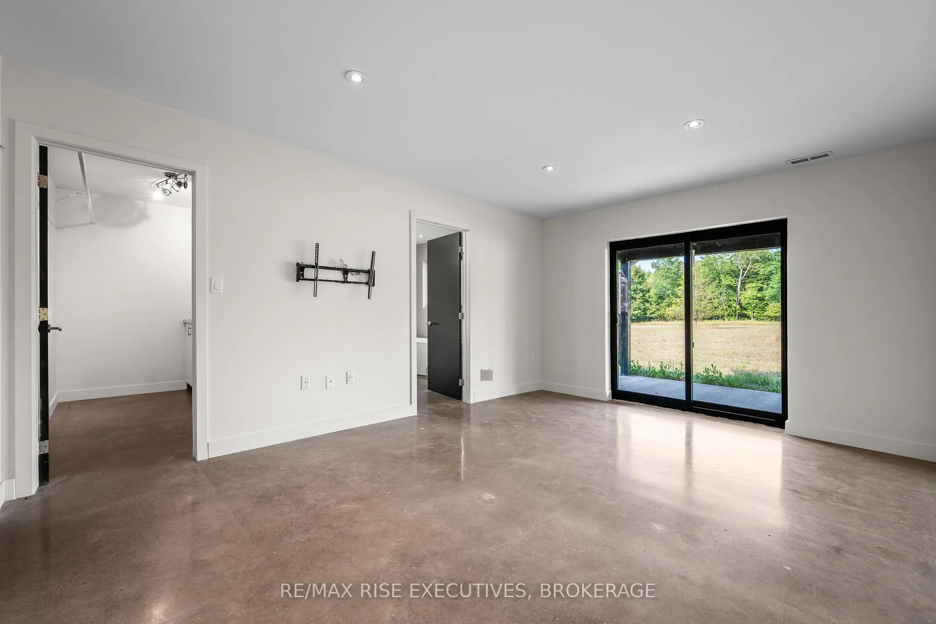 Photo 11 of 2621 County Road 6 N, Stone Mills — HOMEH