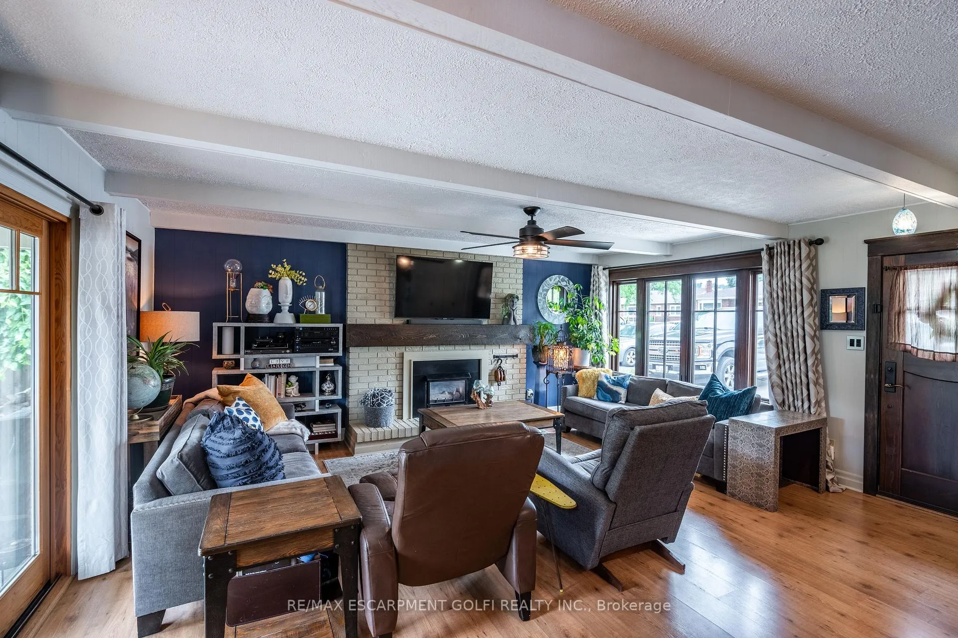 Photo 5 of 62 Glenview Drive, Hamilton, Stoney Creek — HOMEH