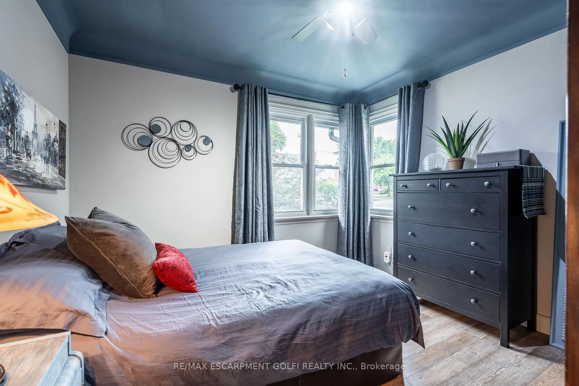 Photo 16 of 62 Glenview Drive, Hamilton, Stoney Creek — HOMEH