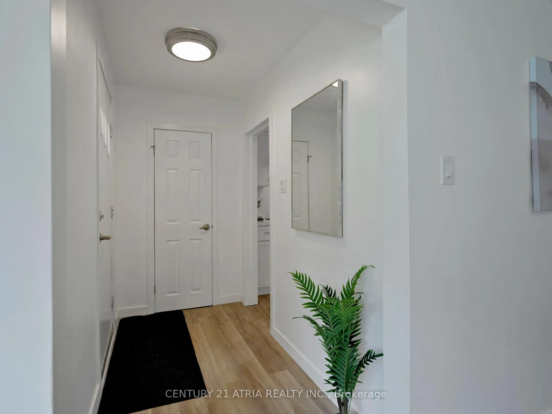 Photo 4 of 534 Johnson Street, Midland — HOMEH