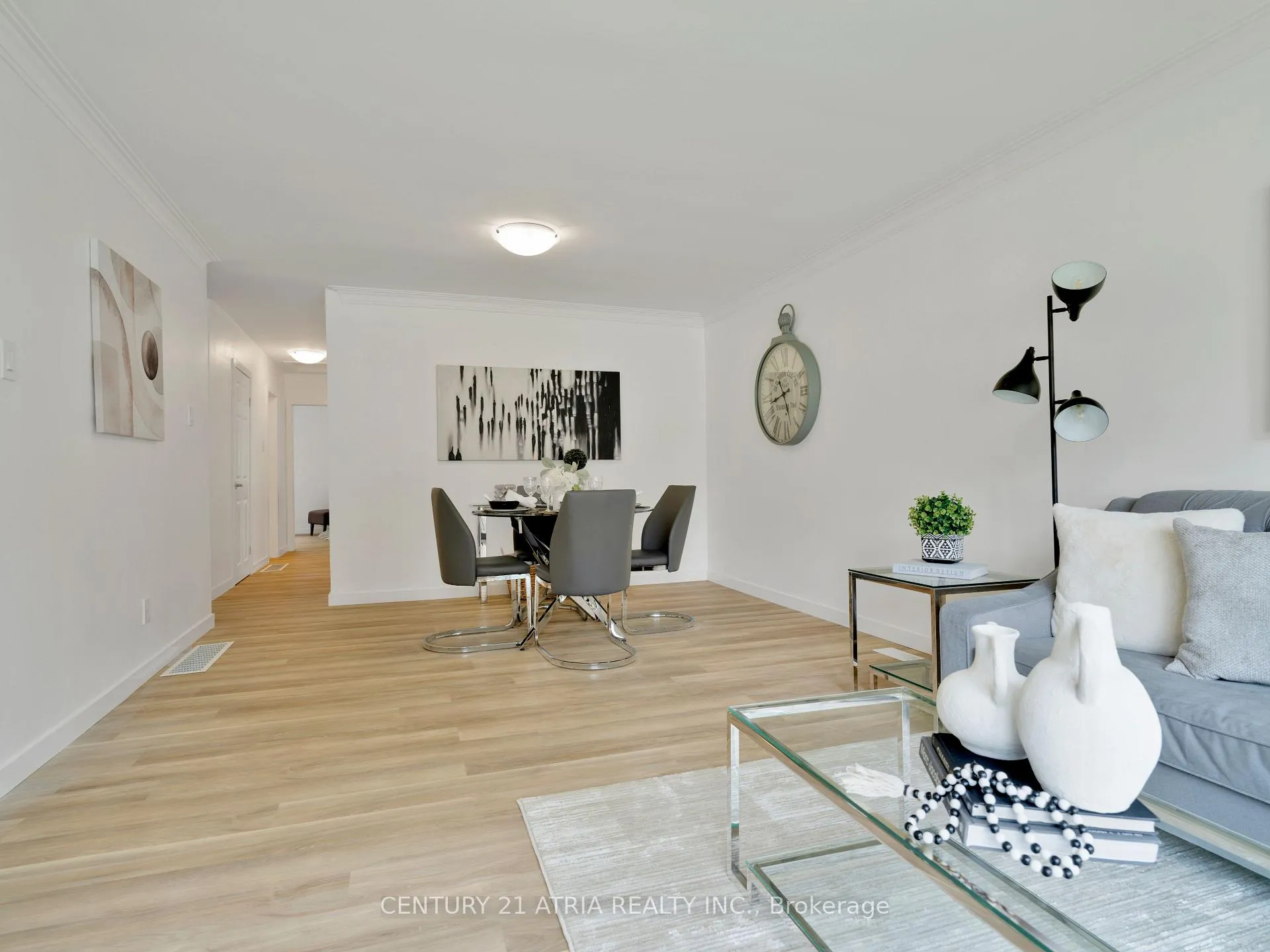 Photo 15 of 534 Johnson Street, Midland — HOMEH