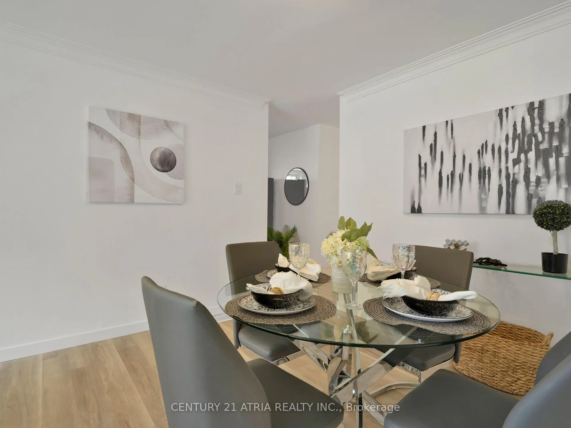 Photo 18 of 534 Johnson Street, Midland — HOMEH