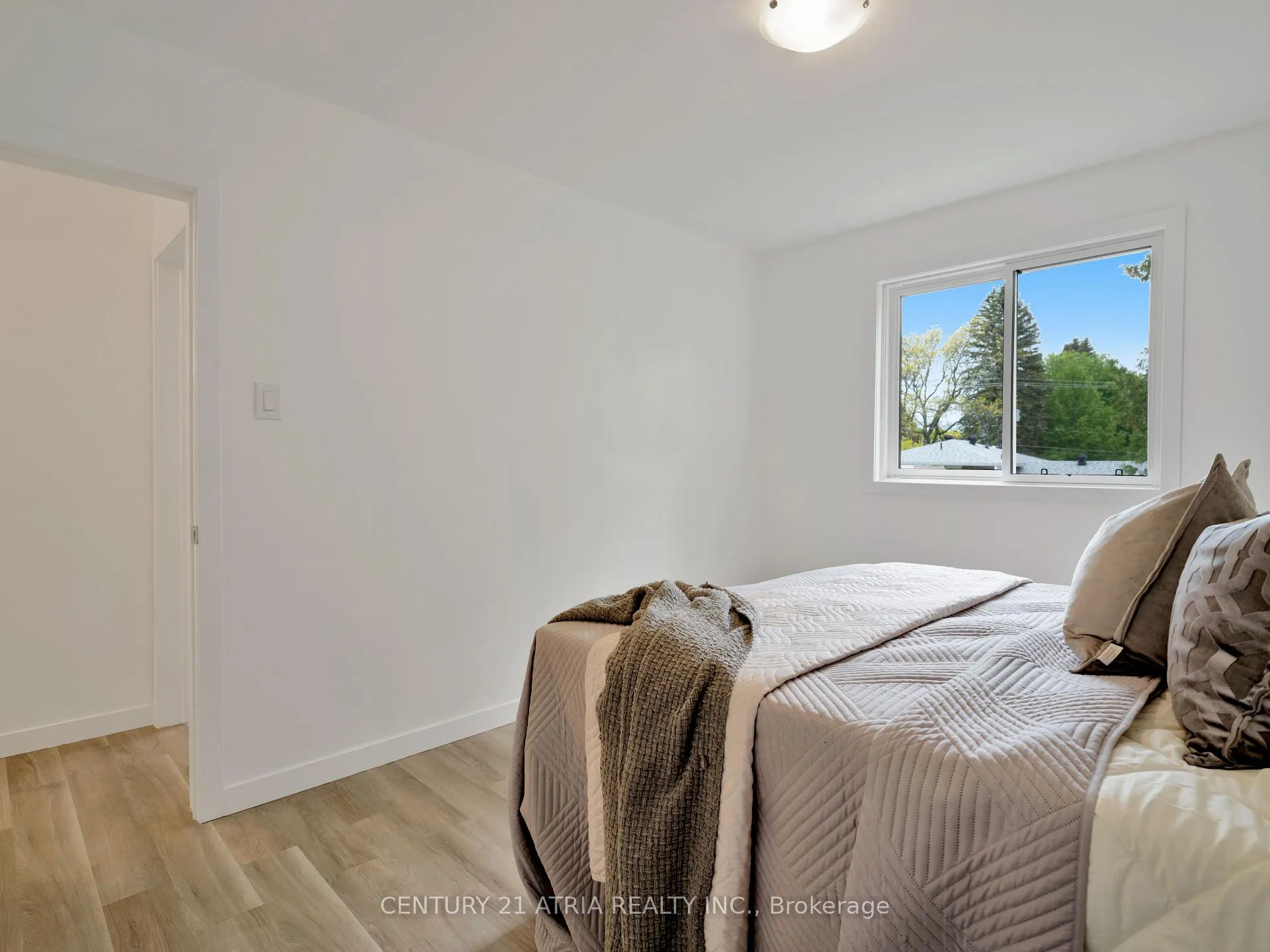 Photo 26 of 534 Johnson Street, Midland — HOMEH