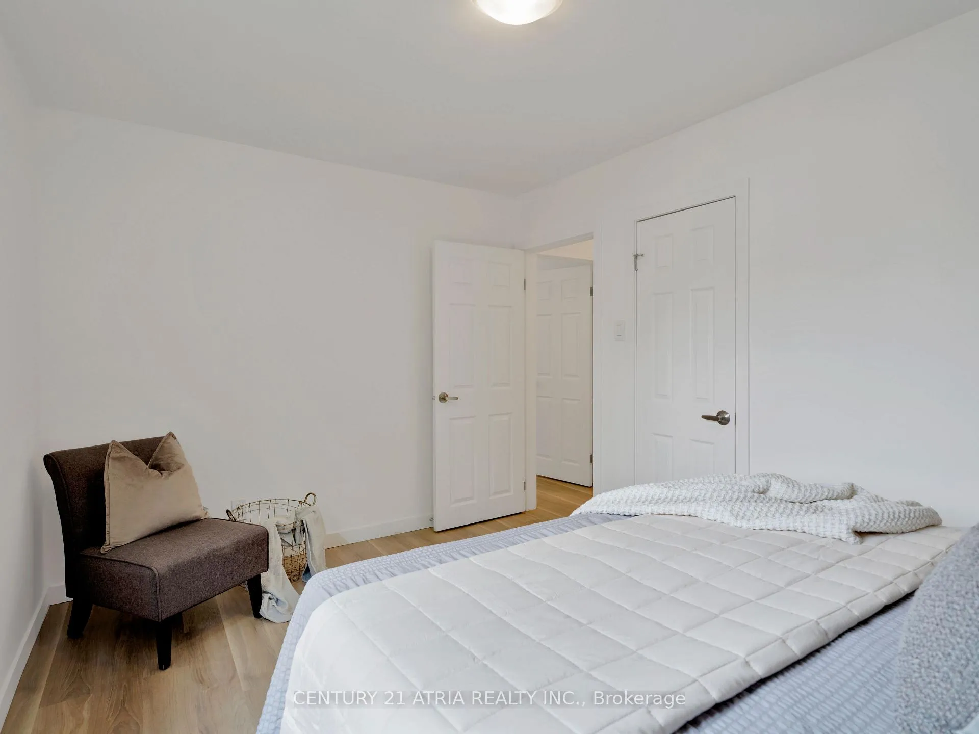 Photo 28 of 534 Johnson Street, Midland — HOMEH