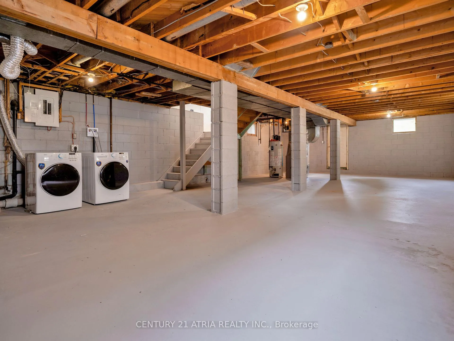 Photo 32 of 534 Johnson Street, Midland — HOMEH