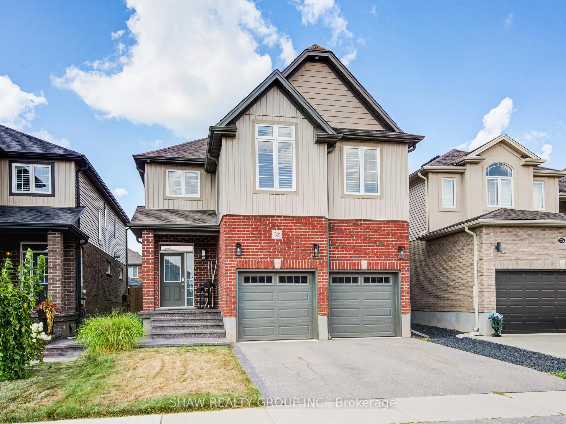 Photo 1 of 32 Arlington Parkway, Brant, Paris — HOMEH