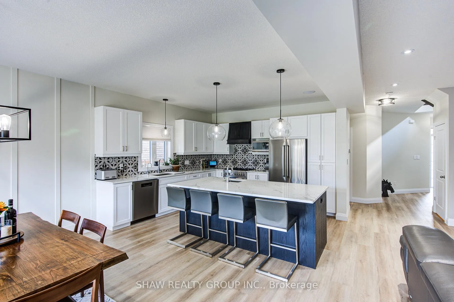 Photo 14 of 32 Arlington Parkway, Brant, Paris — HOMEH