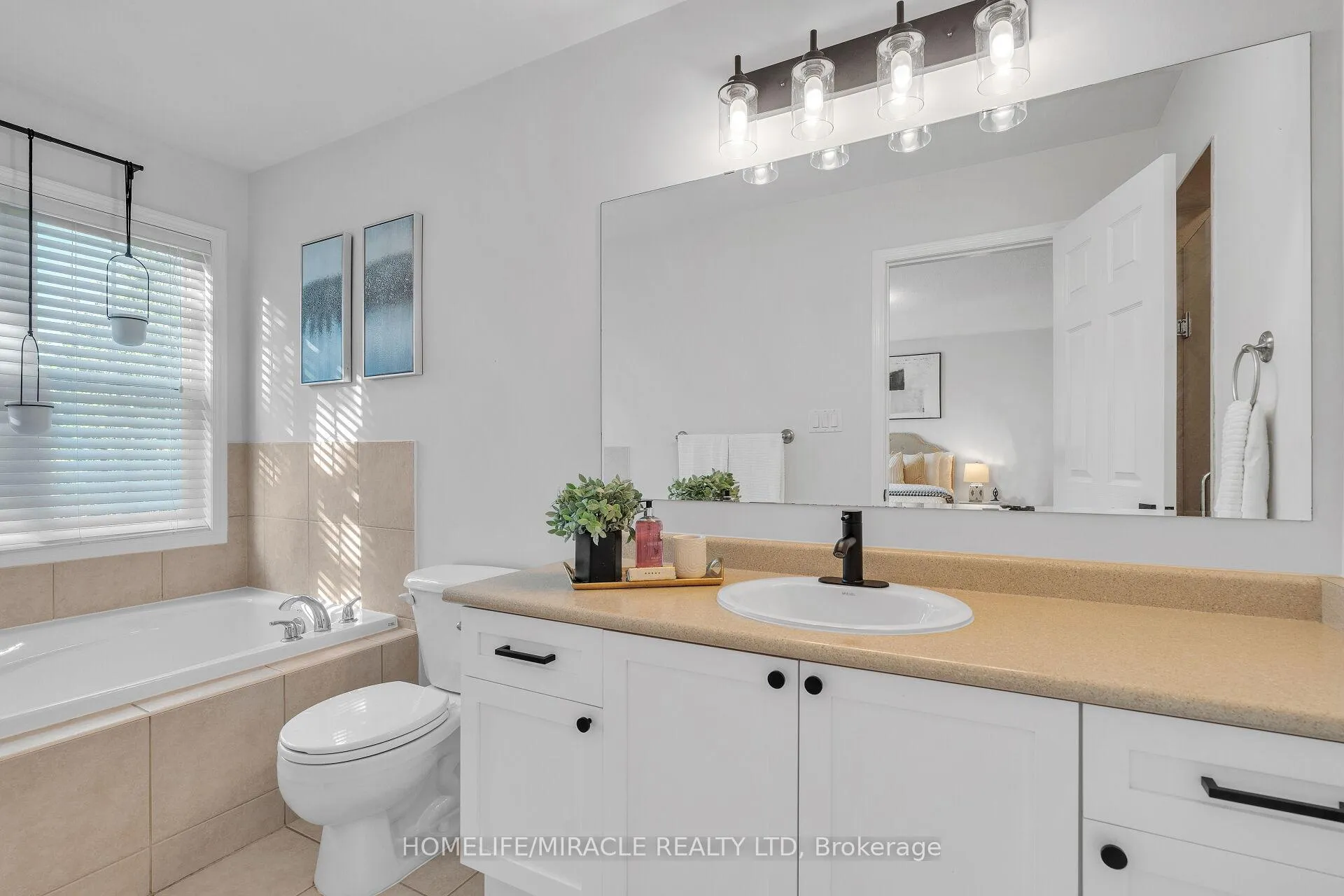 Photo 26 of 849 Hepburn Road, Milton, Coates — HOMEH