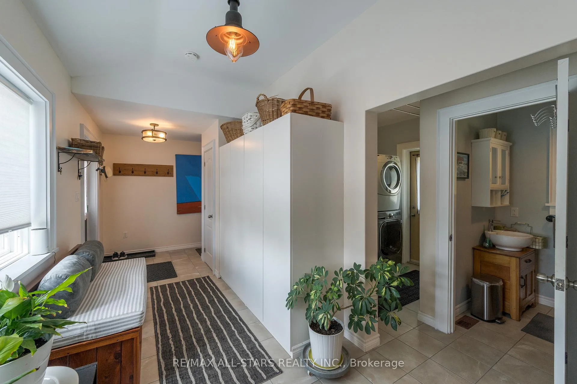 Photo 20 of 98 King Street E, Cavan Monaghan, Millbrook Village — HOMEH