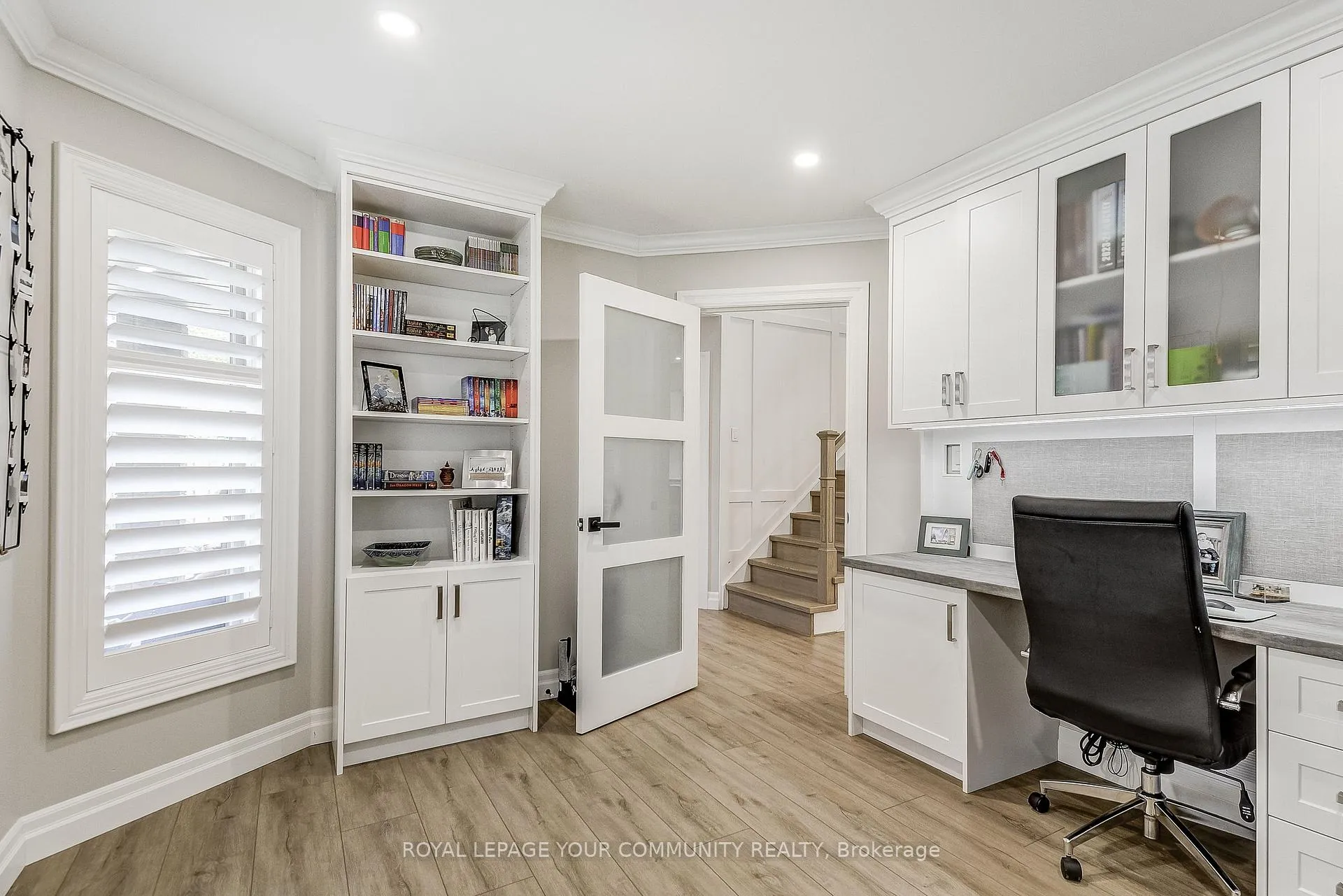 Photo 5 of 2114 Headon Forest Drive, Burlington, Headon — HOMEH