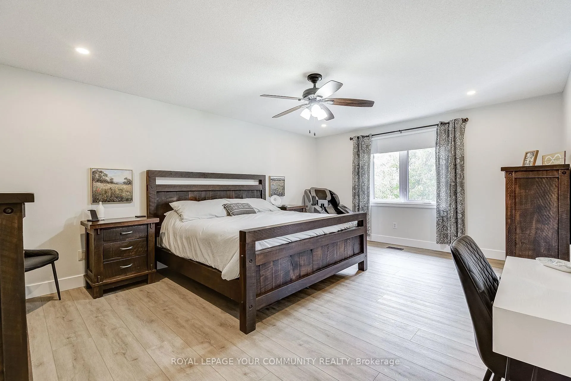 Photo 26 of 2114 Headon Forest Drive, Burlington, Headon — HOMEH