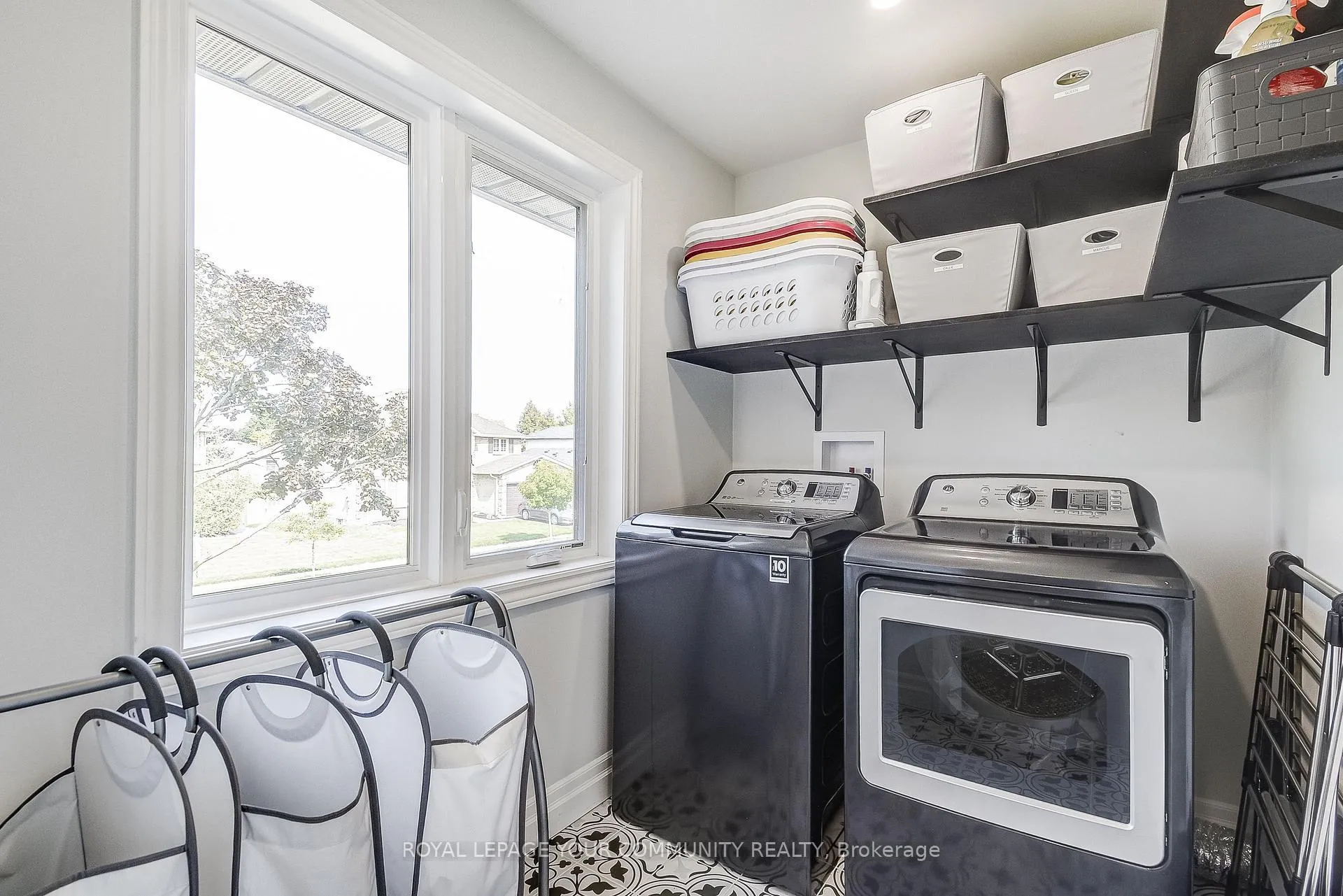 Photo 32 of 2114 Headon Forest Drive, Burlington, Headon — HOMEH