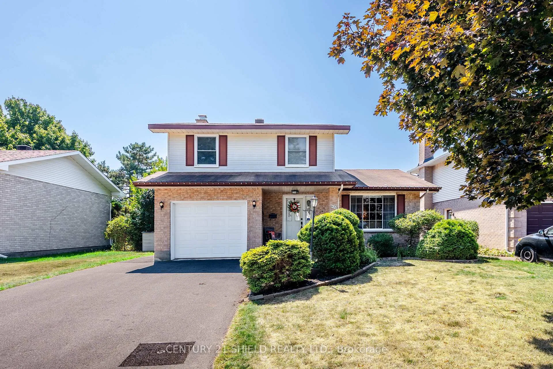 Photo 2 of 408 Sheridan Street, Cornwall — HOMEH