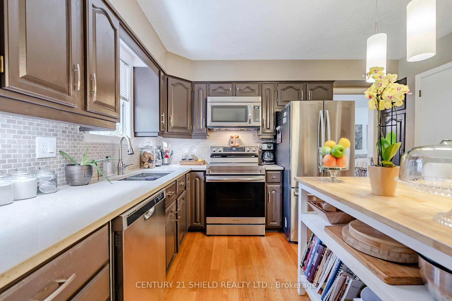 Photo 22 of 408 Sheridan Street, Cornwall — HOMEH
