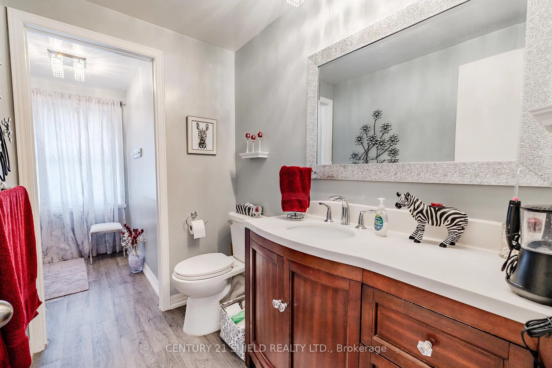 Photo 32 of 408 Sheridan Street, Cornwall — HOMEH