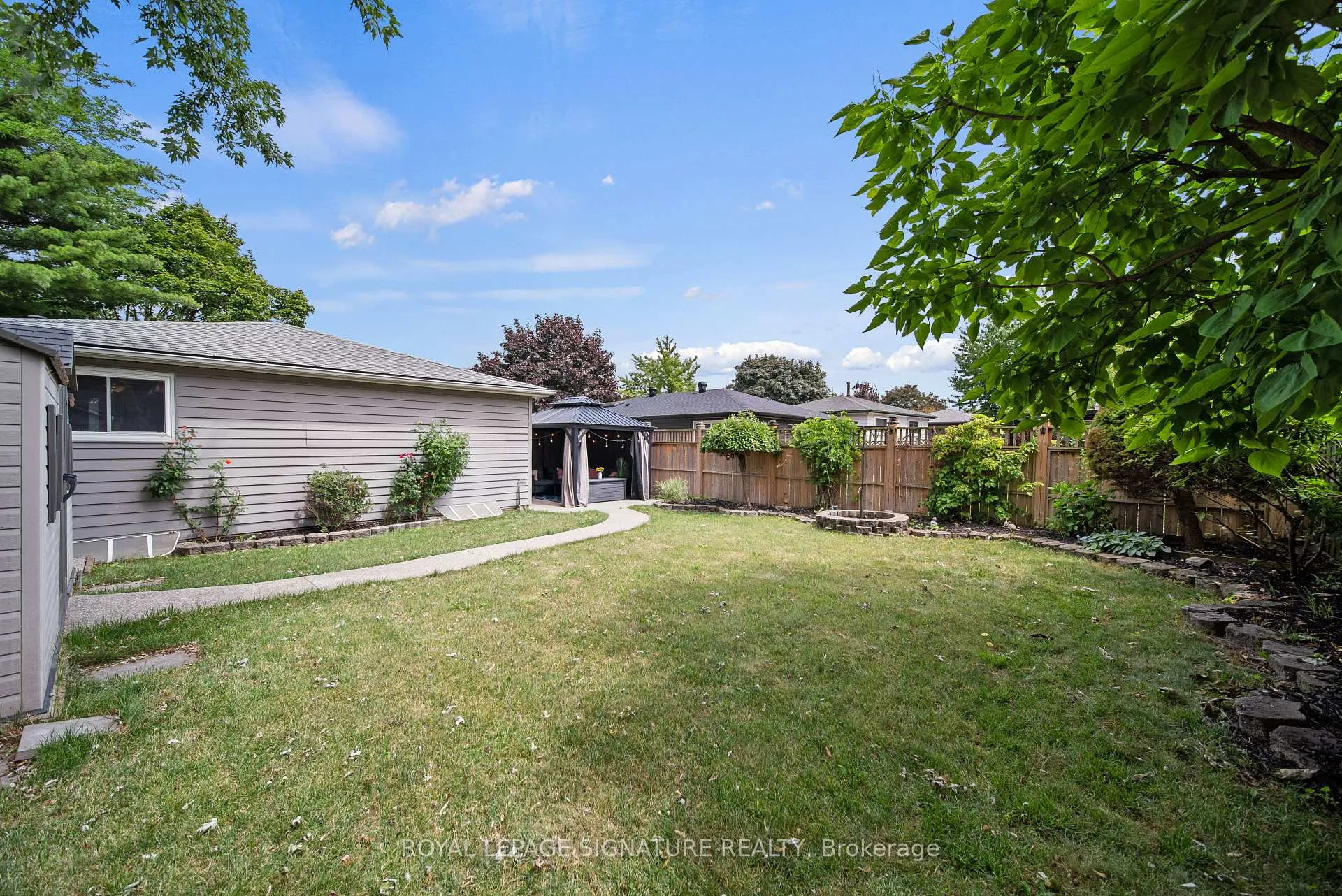 Photo 32 of 40 Queenslea Drive, Hamilton, Quinndale — HOMEH