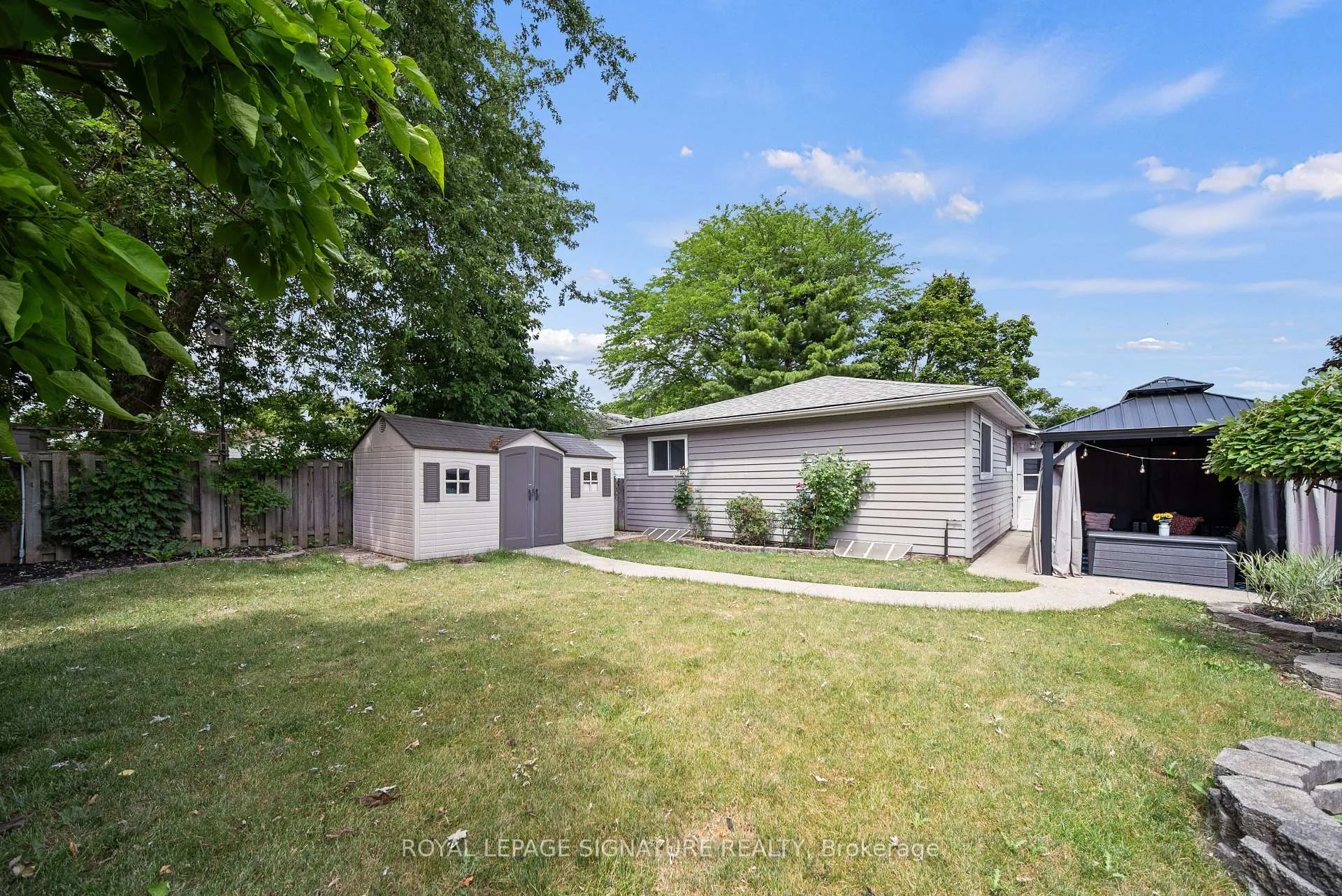 Photo 33 of 40 Queenslea Drive, Hamilton, Quinndale — HOMEH