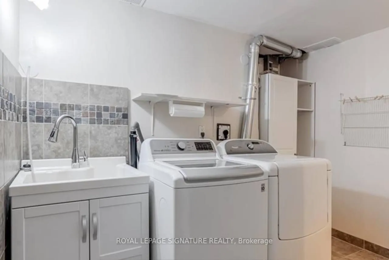 Photo 38 of 40 Queenslea Drive, Hamilton, Quinndale — HOMEH