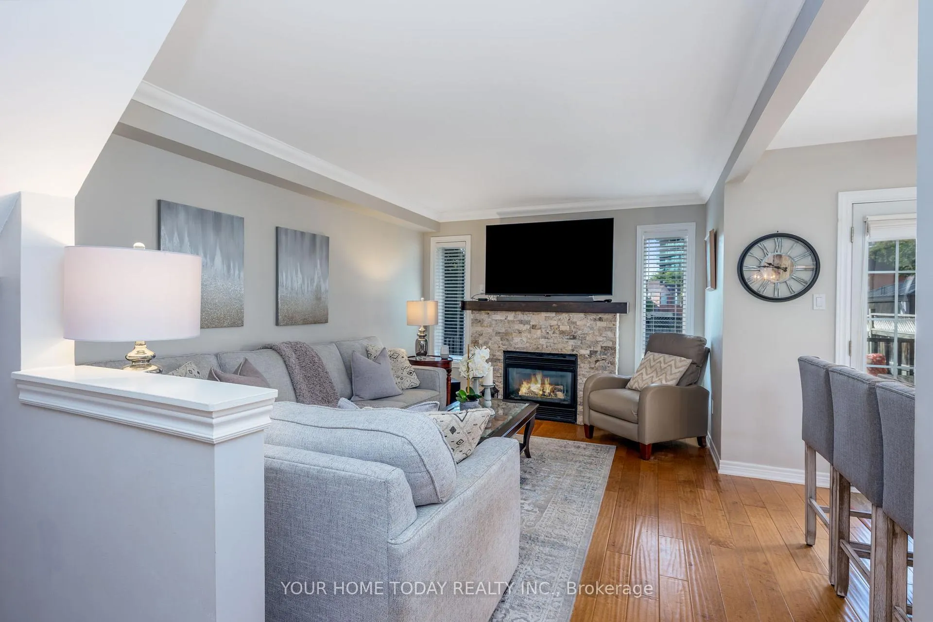 Photo 15 of 12 Russell Street, Halton Hills, Georgetown — HOMEH