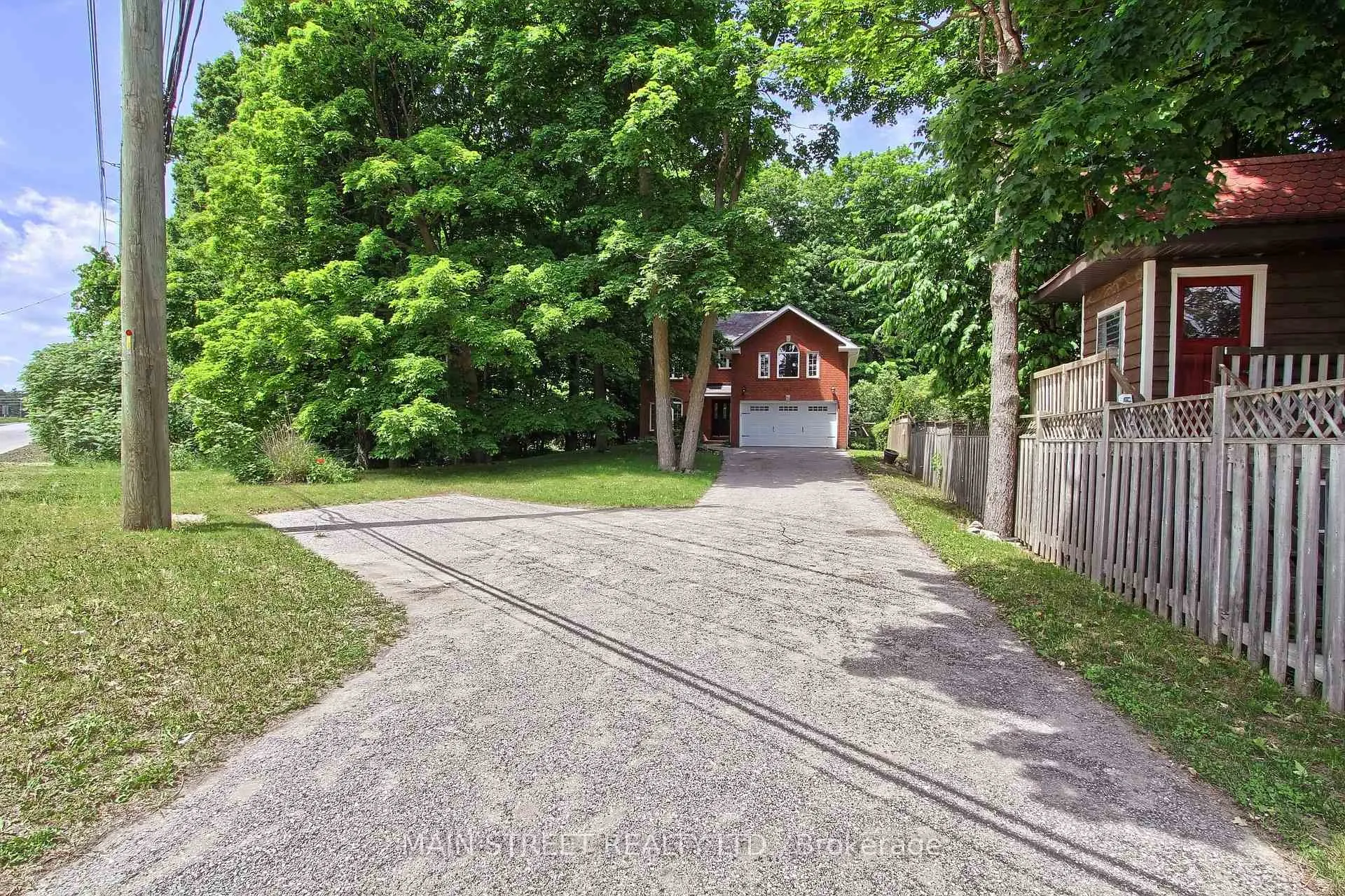 Photo 3 of 443 Sunnidale Road, Barrie, West Bayfield — HOMEH