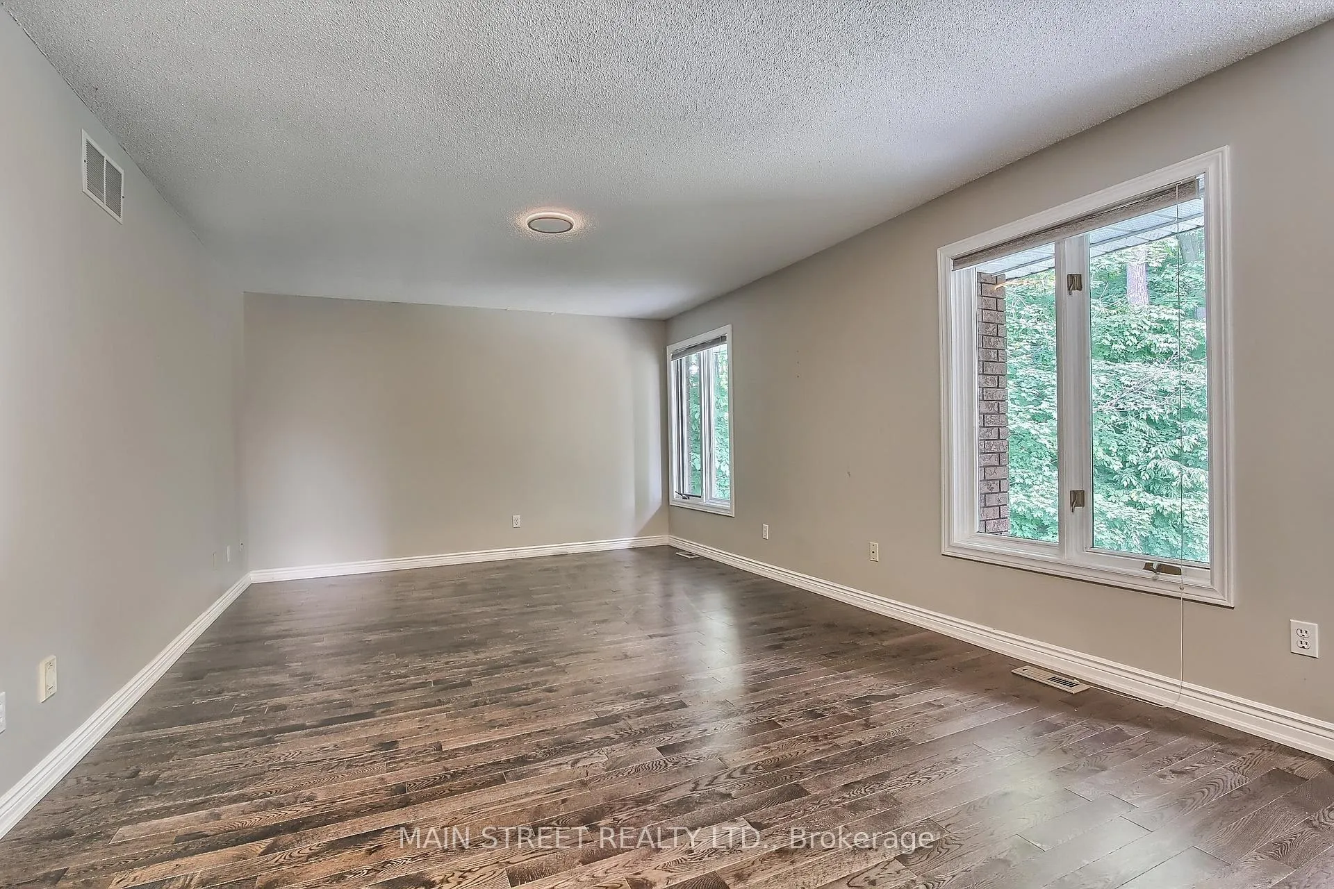 Photo 22 of 443 Sunnidale Road, Barrie, West Bayfield — HOMEH