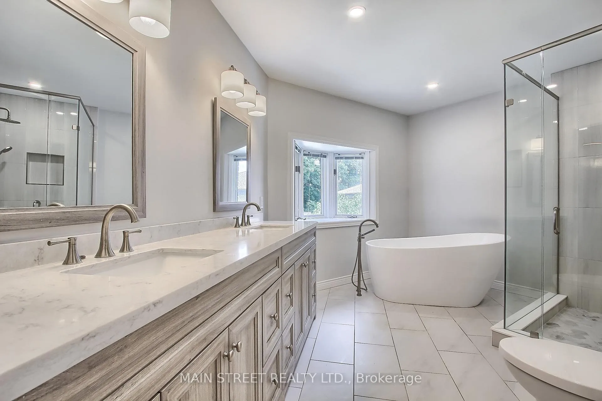 Photo 25 of 443 Sunnidale Road, Barrie, West Bayfield — HOMEH