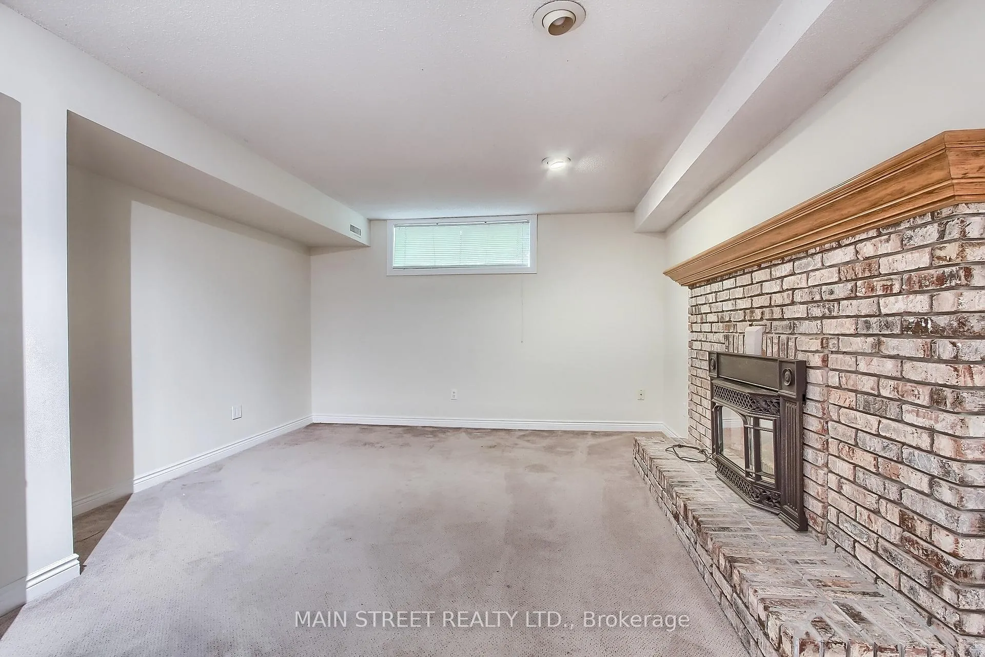 Photo 36 of 443 Sunnidale Road, Barrie, West Bayfield — HOMEH
