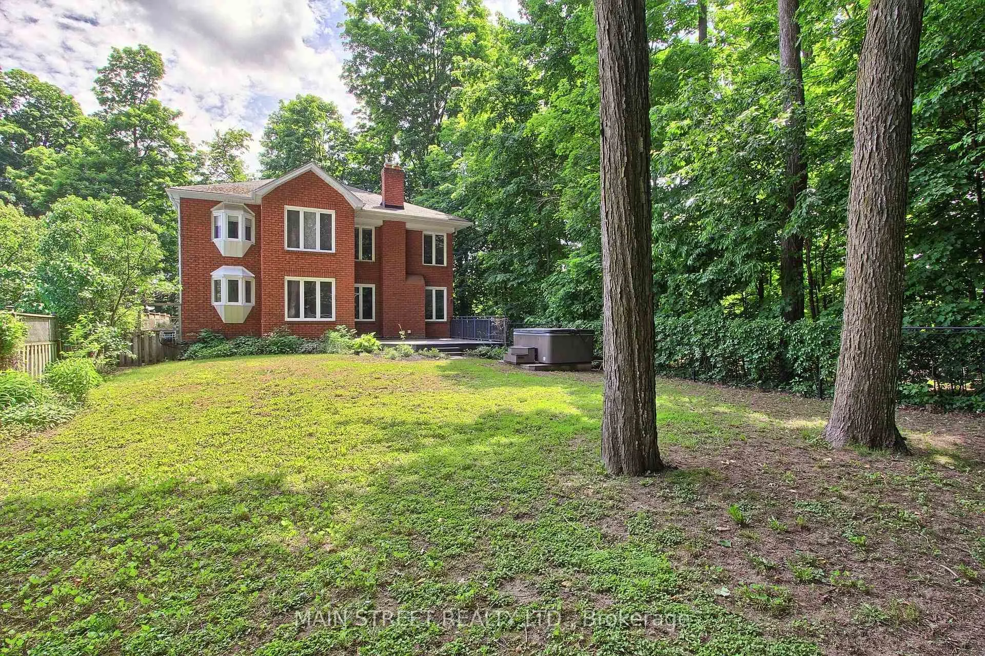 Photo 49 of 443 Sunnidale Road, Barrie, West Bayfield — HOMEH