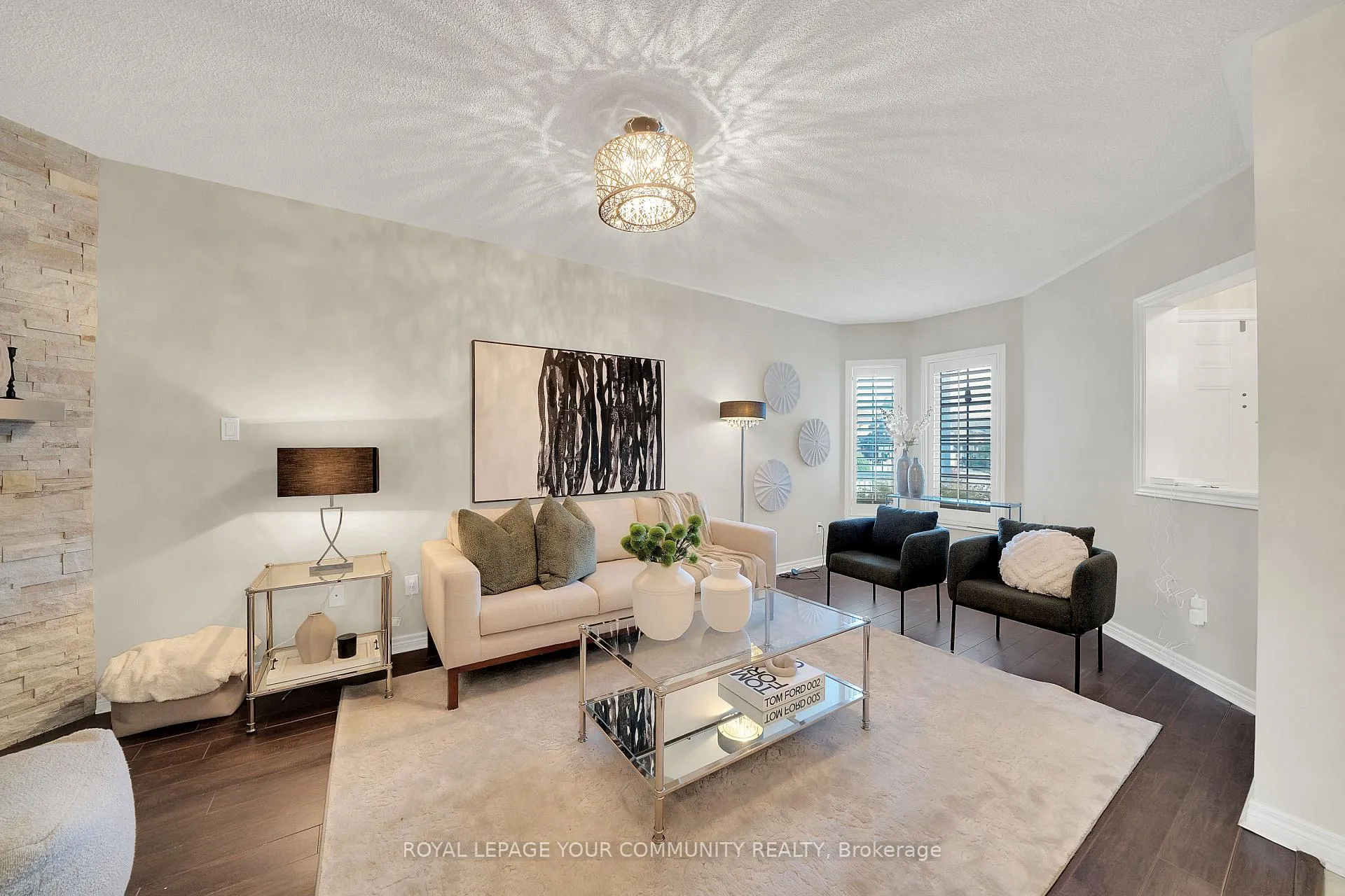 Photo 9 of 41 Hubert Corless Drive, Caledon, Bolton East — HOMEH