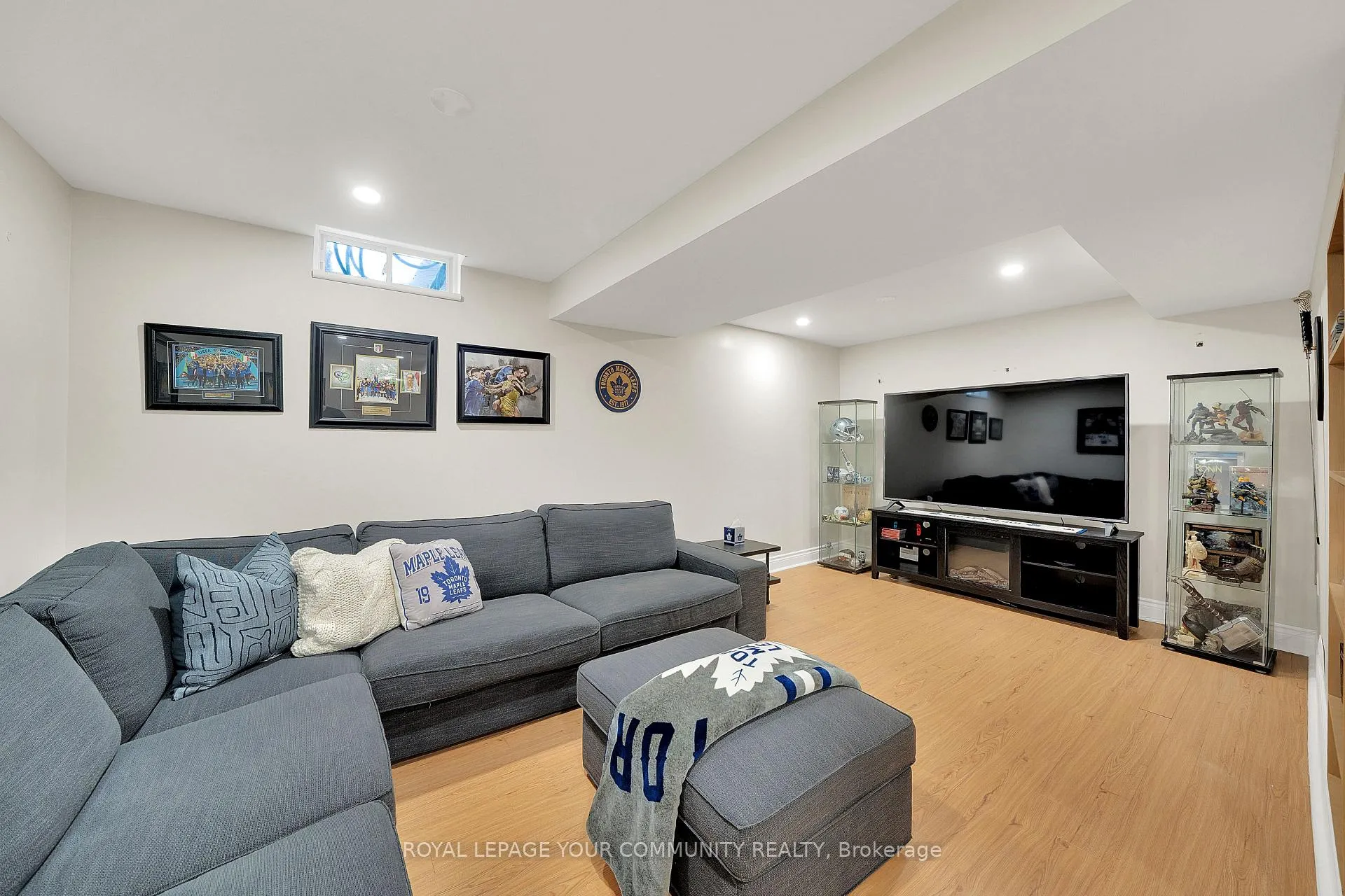 Photo 26 of 41 Hubert Corless Drive, Caledon, Bolton East — HOMEH