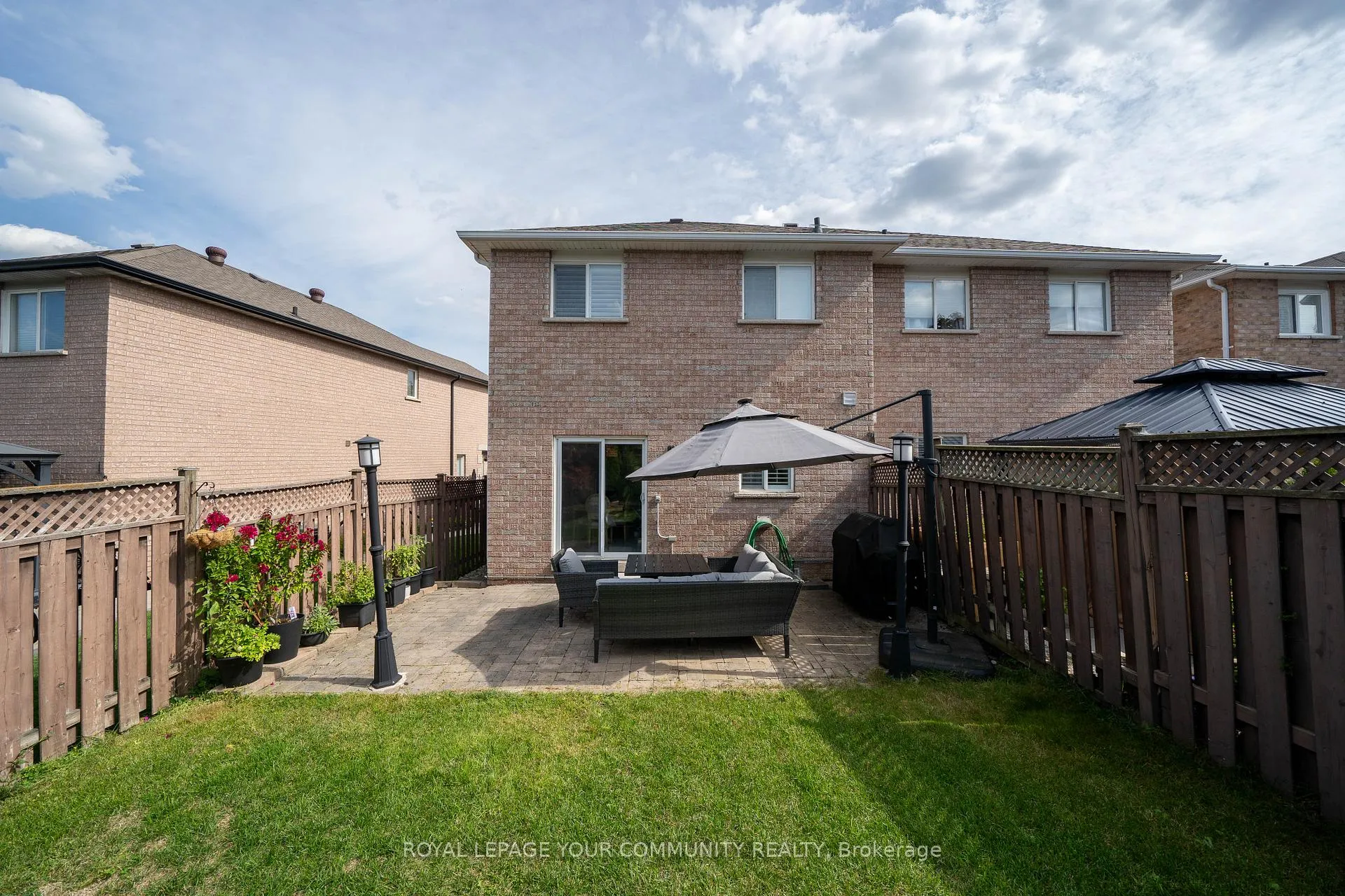 Photo 29 of 41 Hubert Corless Drive, Caledon, Bolton East — HOMEH