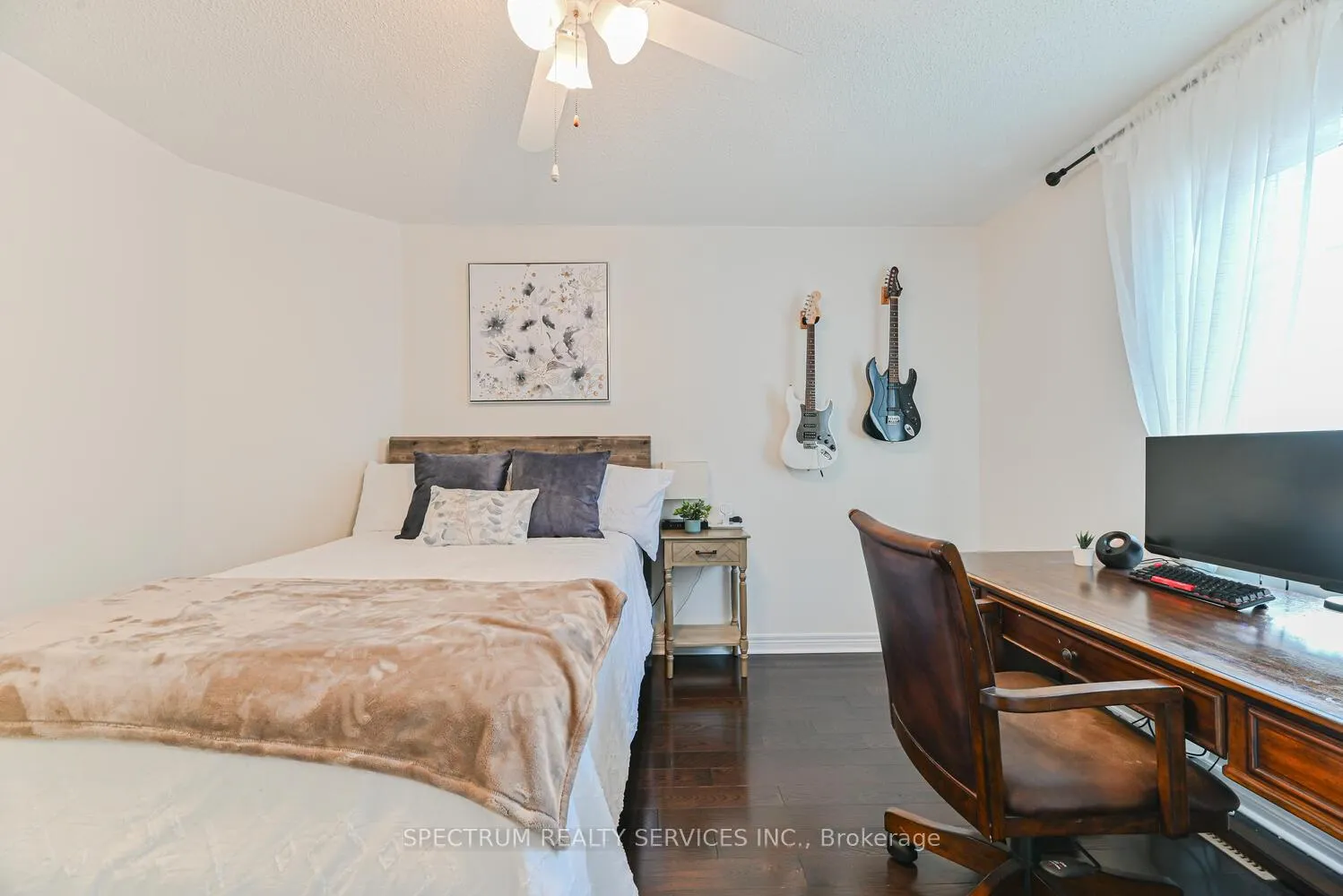 Photo 40 of 68 Robarts Drive, Milton, Dempsey — HOMEH