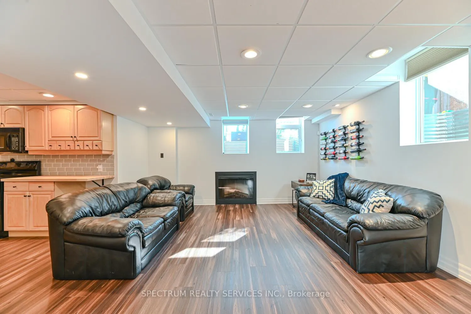 Photo 42 of 68 Robarts Drive, Milton, Dempsey — HOMEH