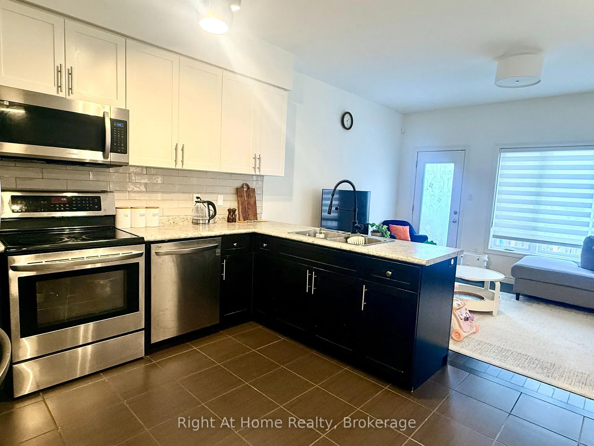 Photo 161 of 23 Mussen Street, Guelph, Victoria North — HOMEH