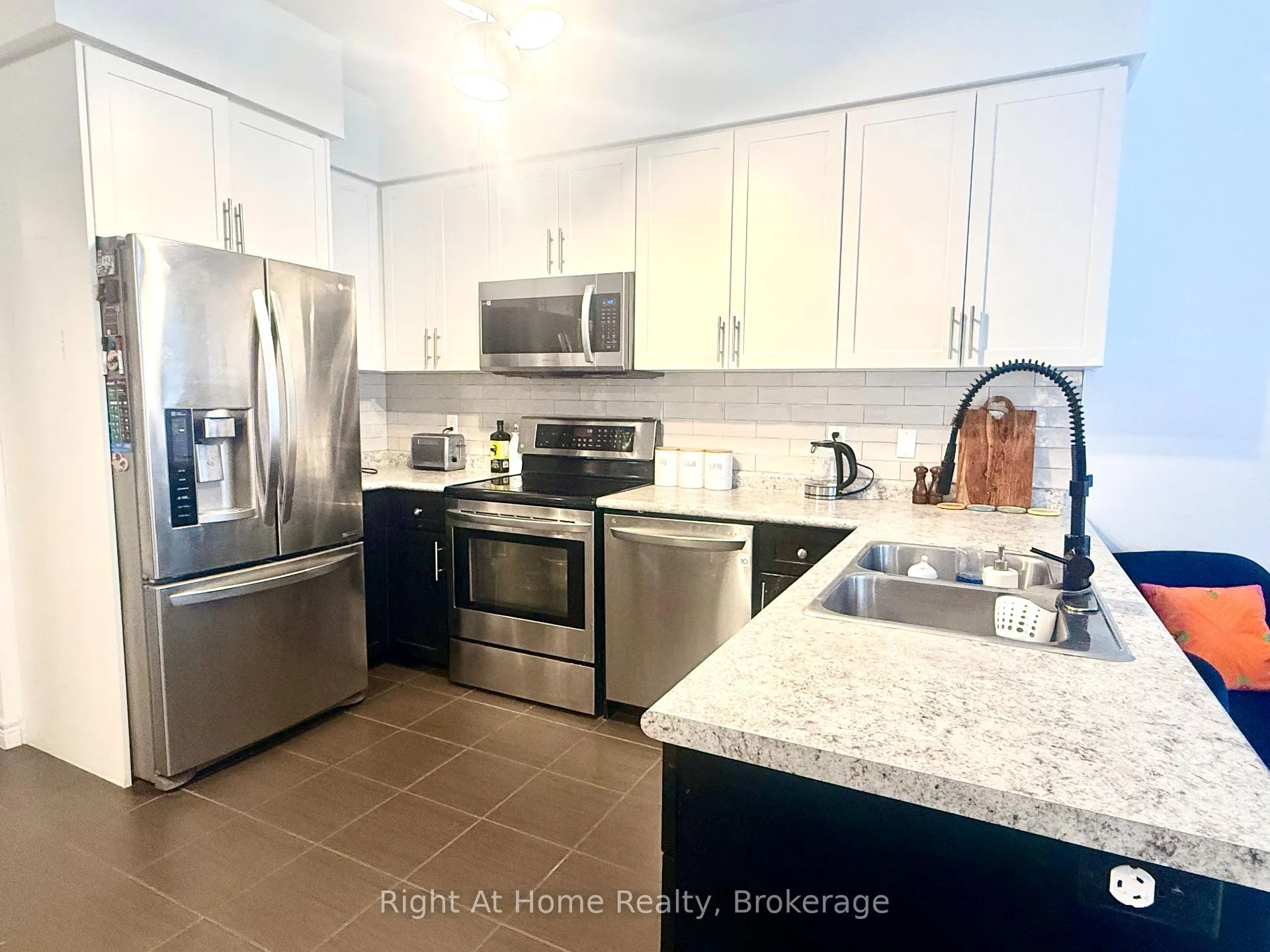 Photo 172 of 23 Mussen Street, Guelph, Victoria North — HOMEH