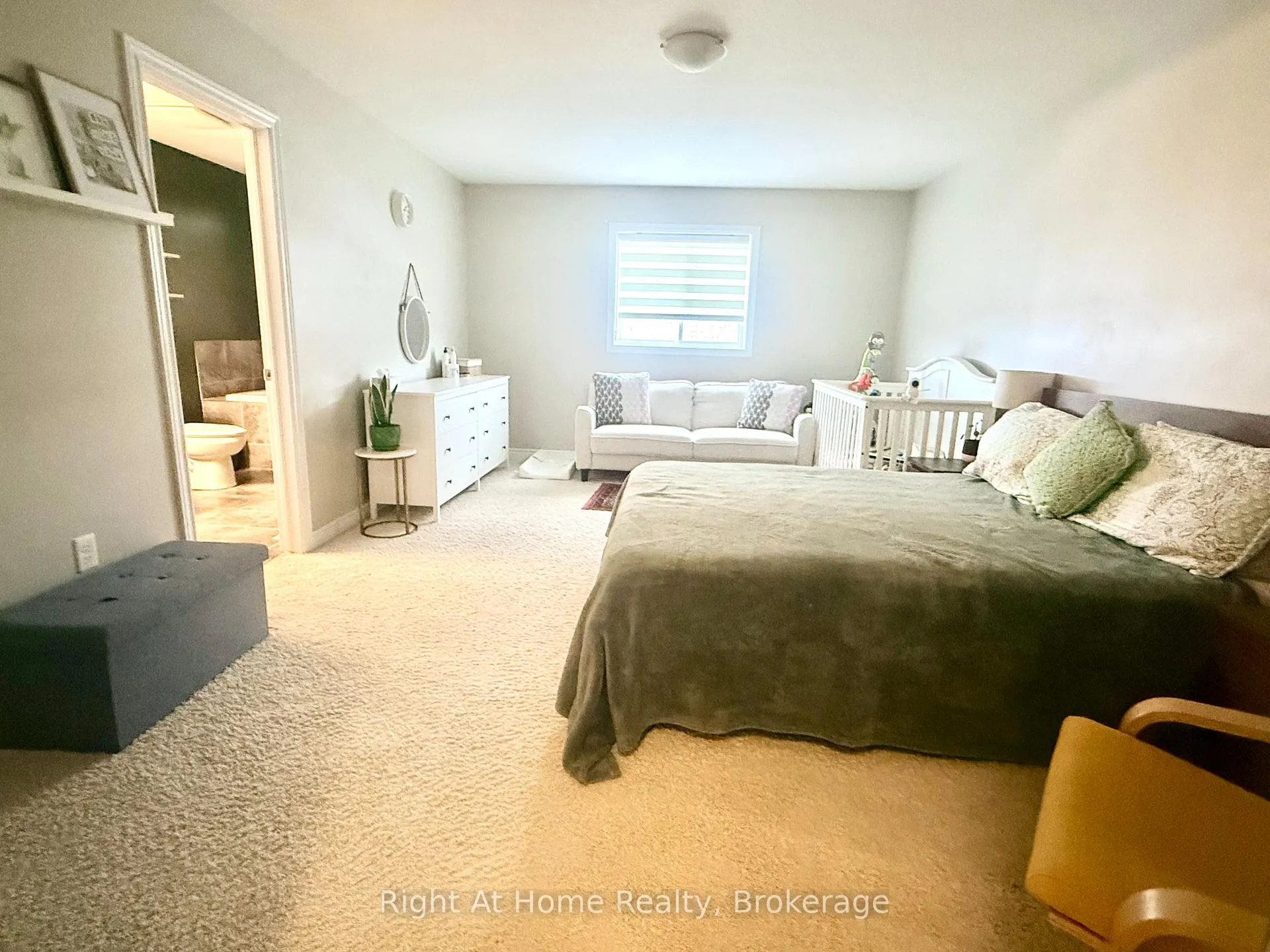 Photo 381 of 23 Mussen Street, Guelph, Victoria North — HOMEH