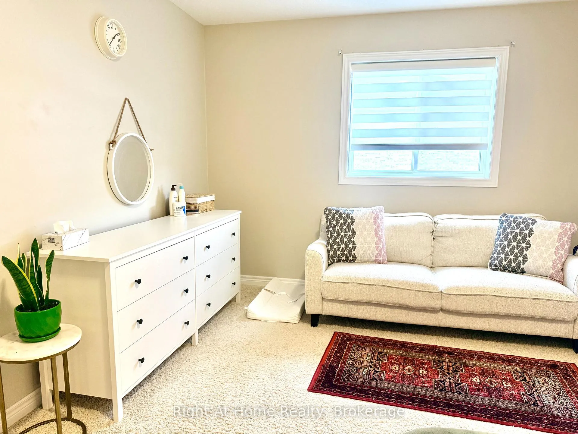 Photo 504 of 23 Mussen Street, Guelph, Victoria North — HOMEH