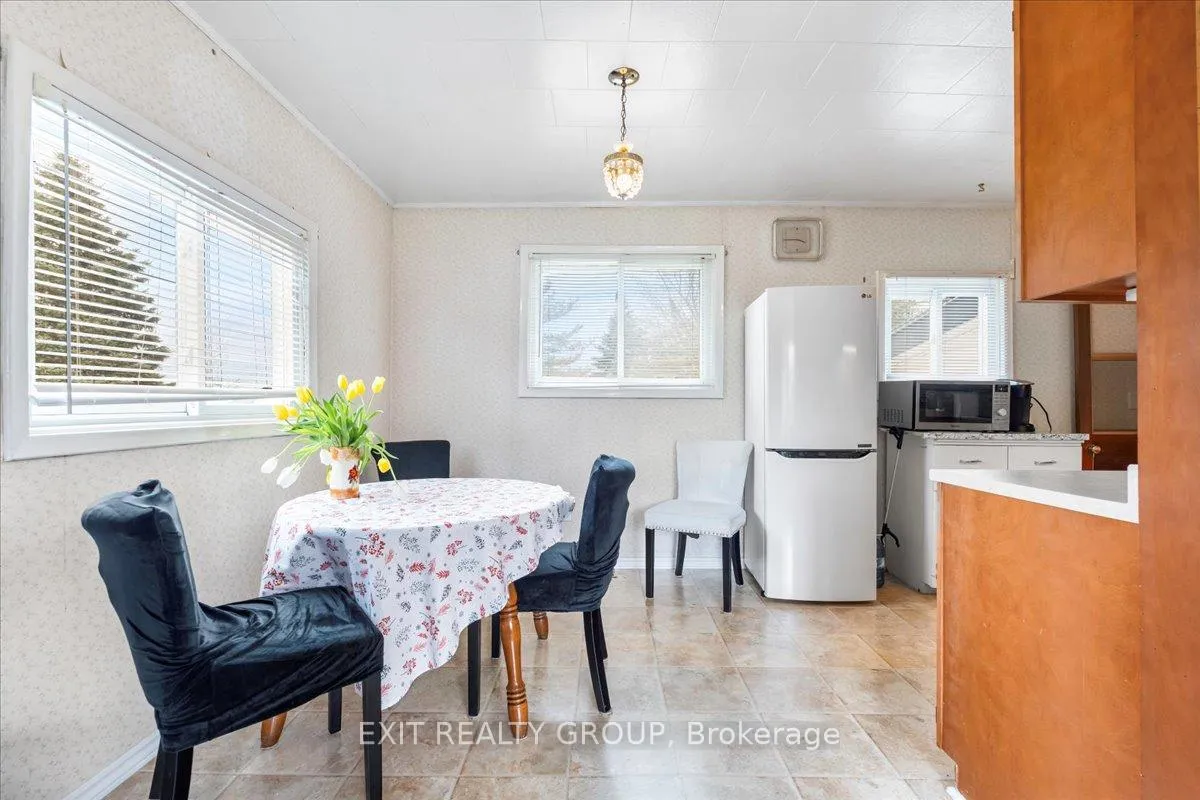 Photo 8 of 16577 Telephone Road, Brighton, Rural Brighton — HOMEH