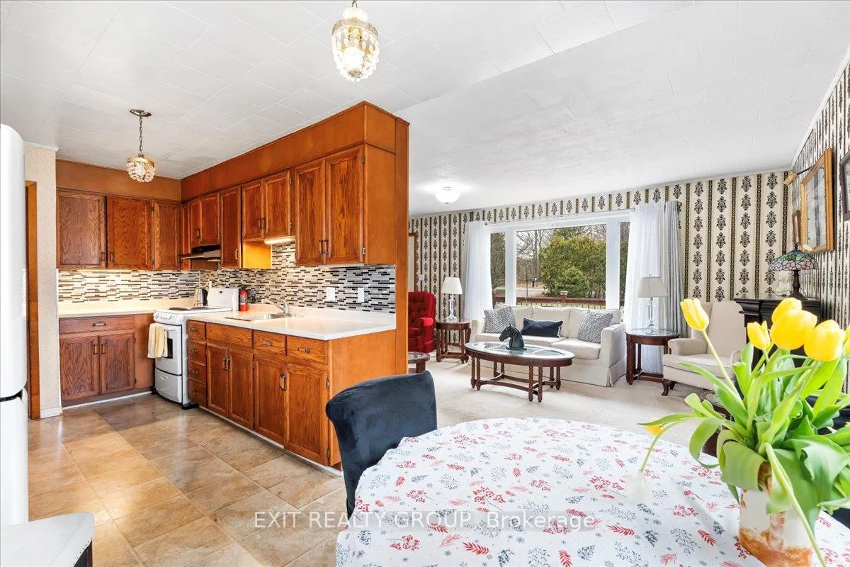 Photo 11 of 16577 Telephone Road, Brighton, Rural Brighton — HOMEH