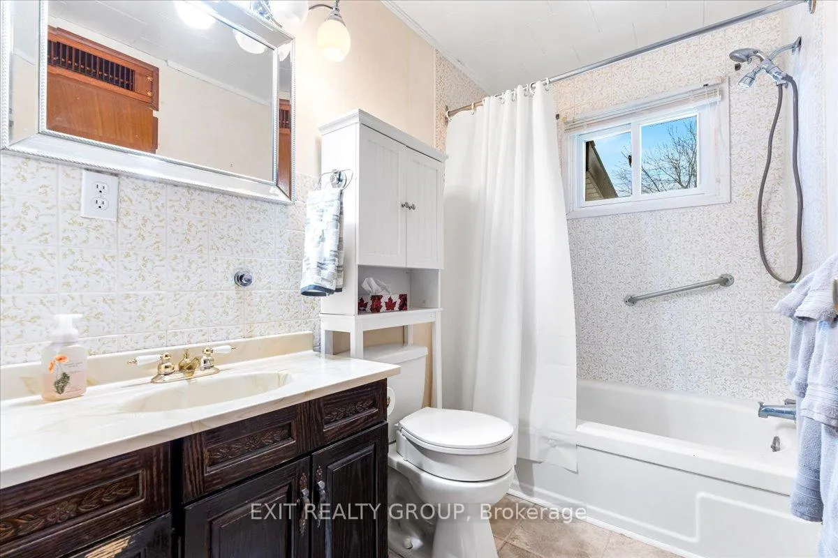 Photo 22 of 16577 Telephone Road, Brighton, Rural Brighton — HOMEH