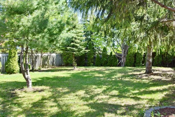 Photo 7 of 3 Mayfair Drive, Barrie, Ardagh — HOMEH
