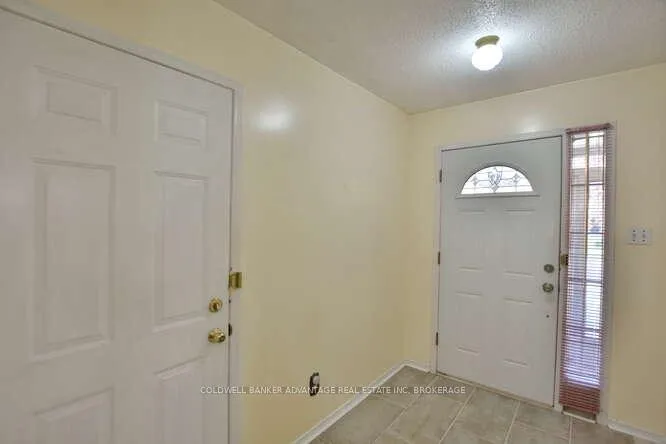 Photo 9 of 3 Mayfair Drive, Barrie, Ardagh — HOMEH