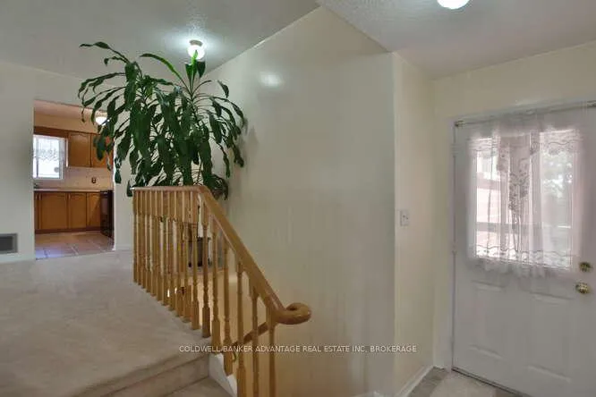 Photo 11 of 3 Mayfair Drive, Barrie, Ardagh — HOMEH