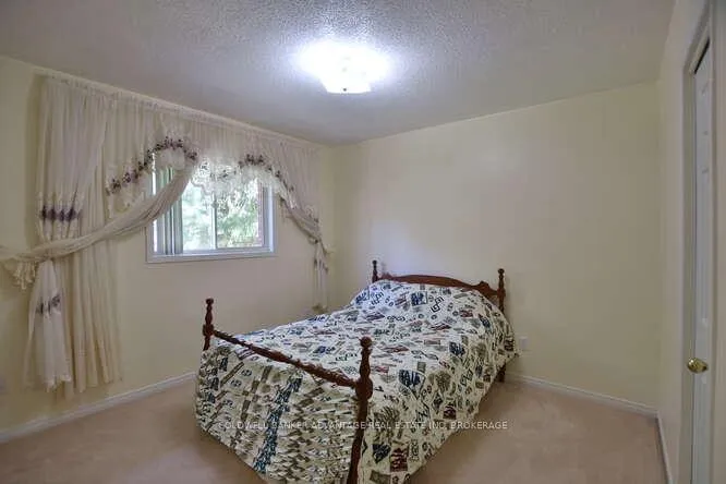 Photo 23 of 3 Mayfair Drive, Barrie, Ardagh — HOMEH