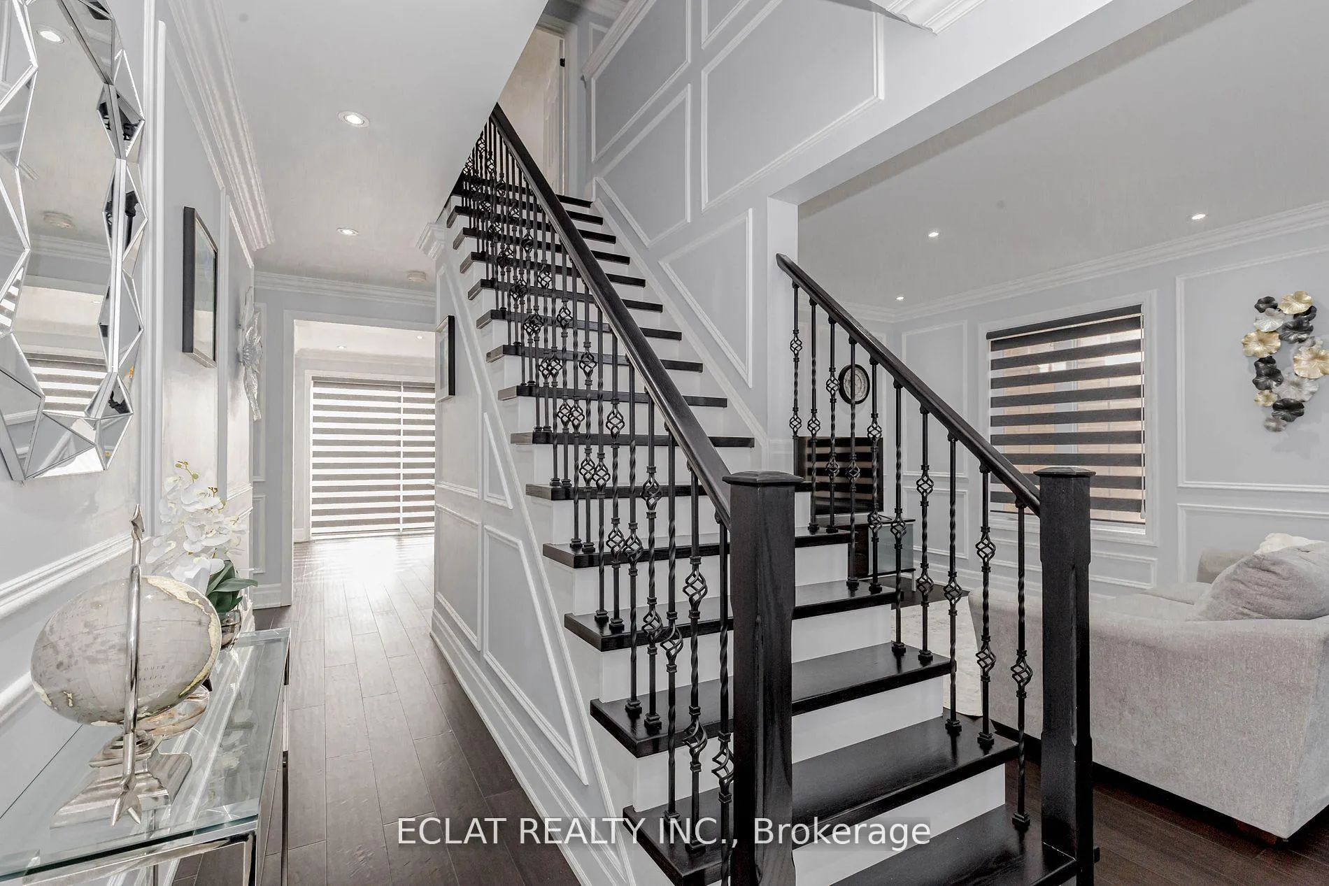 Photo 9 of 32 Nanaimo Crescent, Hamilton, Stoney Creek — HOMEH