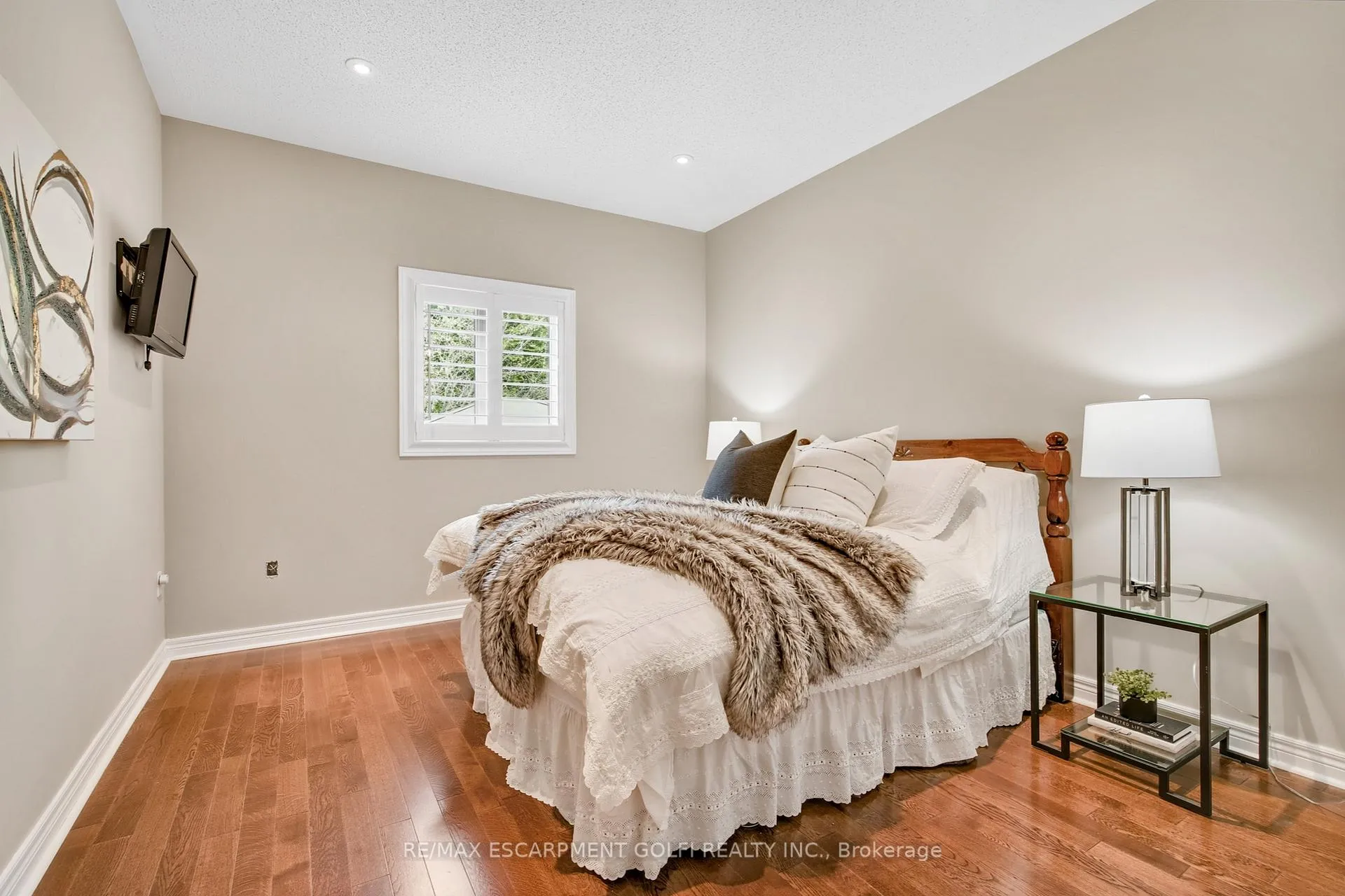 Photo 24 of 15 Rolling Meadow Drive, Caledon, Rural Caledon — HOMEH